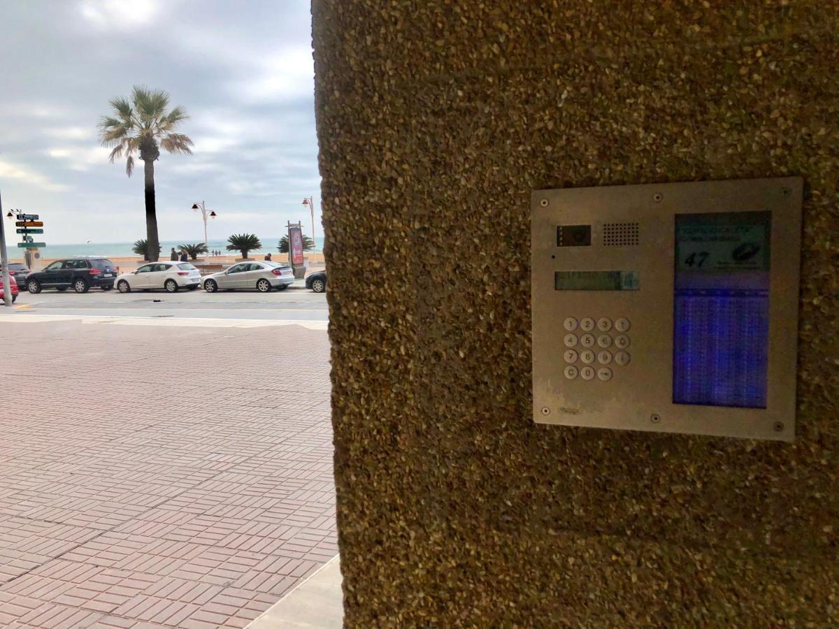 Gatu Loft Trip 1ª Linea De Playa, Wifi, Aire Acc Apartment Cadiz Ngoại thất bức ảnh
